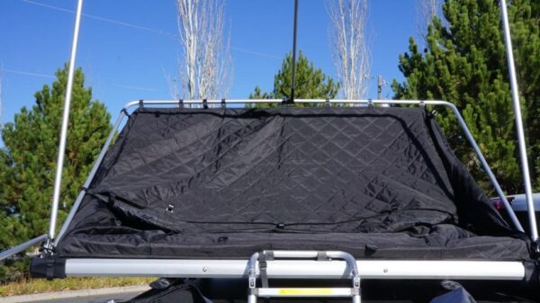 Freespirit Recreation - Adventure Series Manual 55″ Roof Top Tent - Image 6