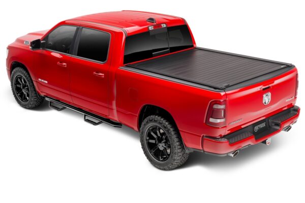 RetraxPRO XR + Yakima JetStream Roof Rack System